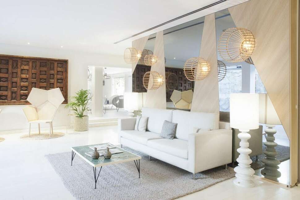 Een foto van het interieur van Hotel Ibersol Antemare Spa