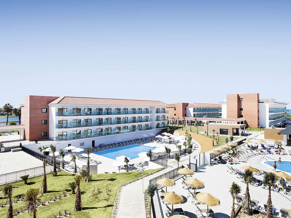 Ein Foto vom Pool im Best Costa Ballena
