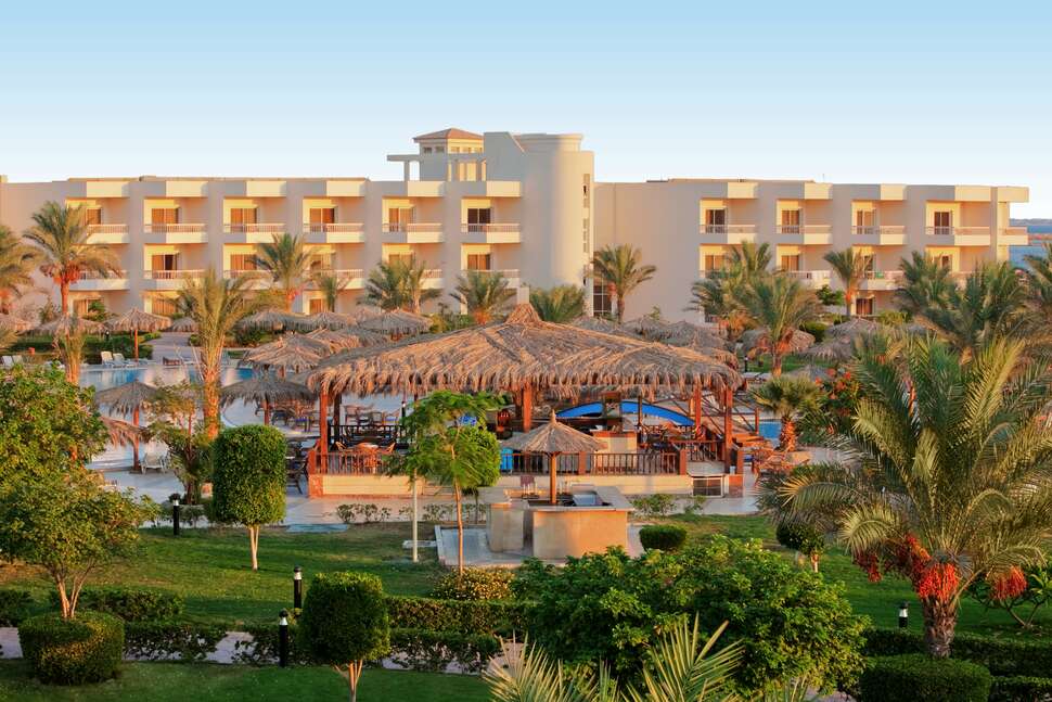 Ein Foto von der Außenansicht des Hurghada Long Beach Resort