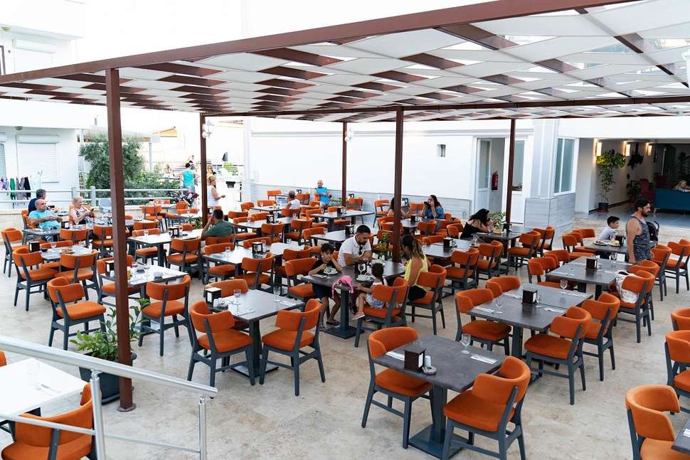 Een foto van de faciliteiten bij Tryp by Wyndham Didim