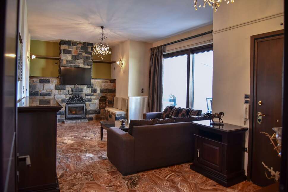 Een foto van het interieur van Iraklis Appartementen