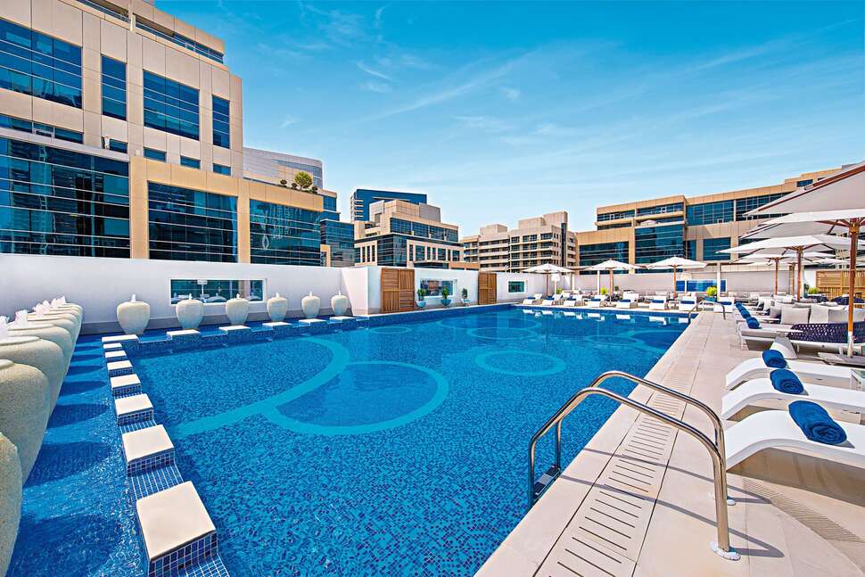 Ein Foto DoubleTree by Hilton Dubai Business Bay