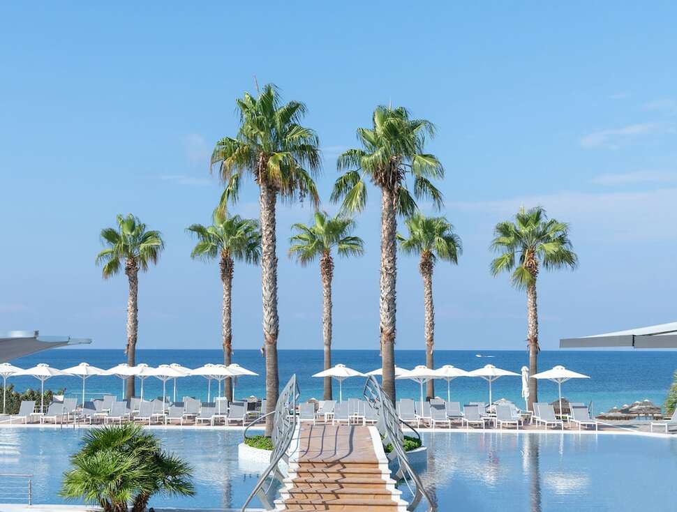 Een foto van het zwembad bij Hotel Potidea Palace