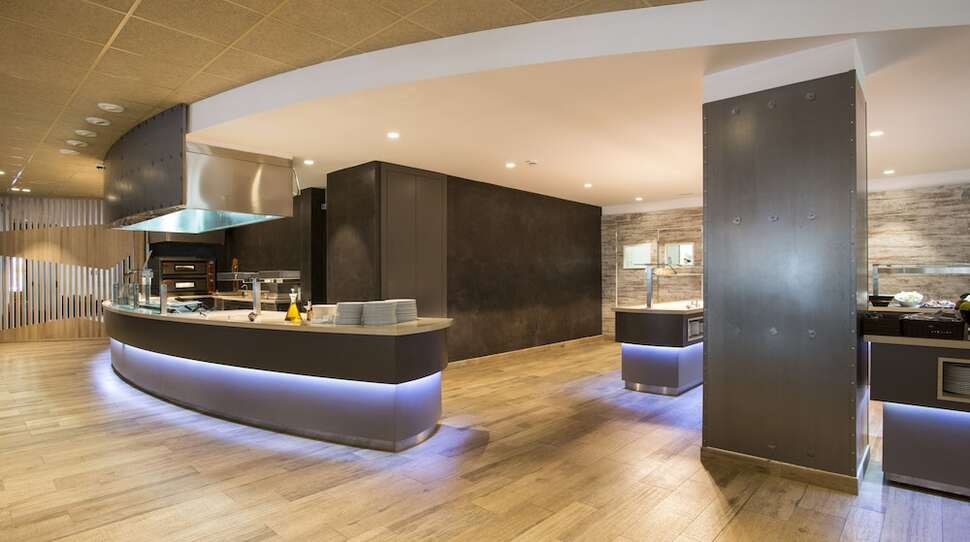 Een foto van het interieur van Appartementen California