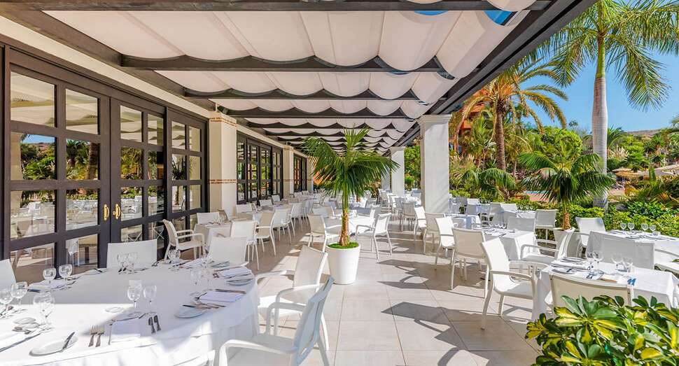 Een foto van H10 Costa Adeje Palace