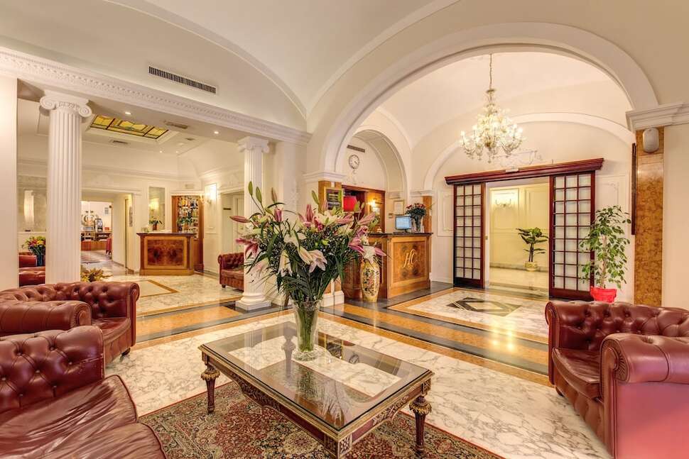 Een foto van het interieur van Hotel Contilia