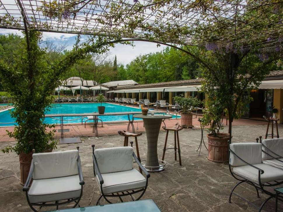 Ein Foto vom Pool im Borgo San Luigi