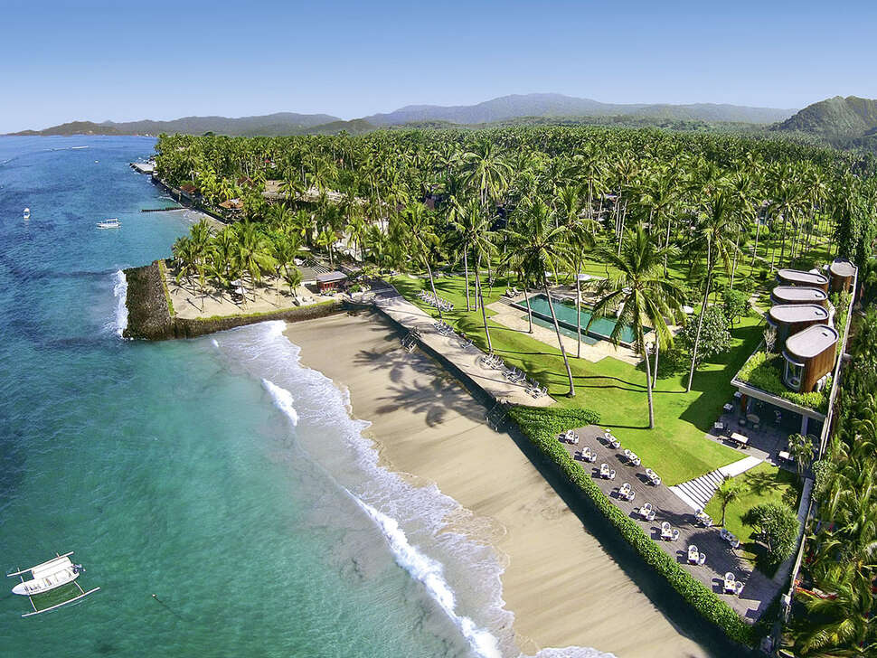 Een foto van de buitenkant van Candi Beach Resort & Spa