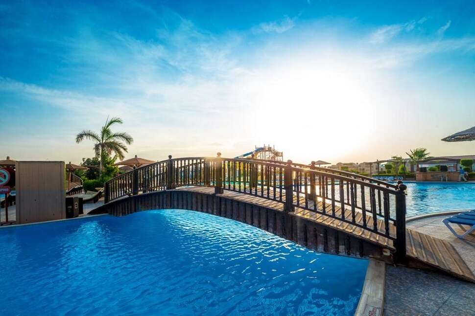 Een foto van Sunrise Alora Aqua Park Resort