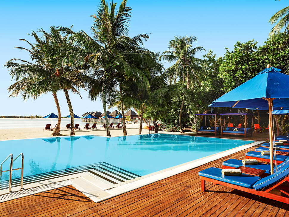 Ein Foto vom Pool im Sun Siyam Olhuveli