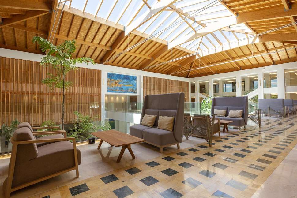 Een foto van het interieur van Hipotels Barrosa Park