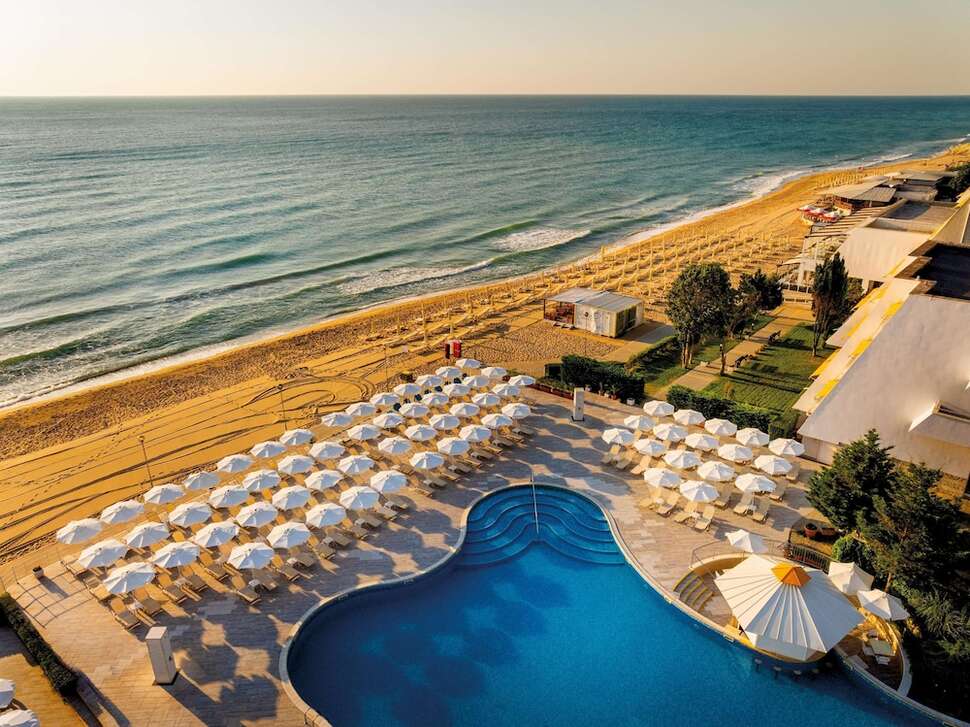 Een foto van AluaSun Helios Beach