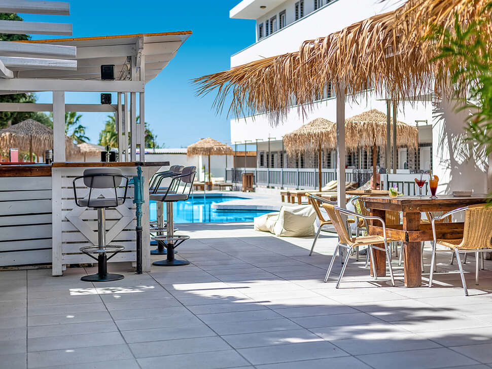 Een foto van de faciliteiten bij Sunny Days Hotel & Appartementen