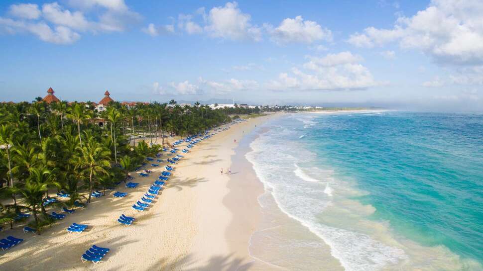 Een foto van het strand bij Occidental Caribe