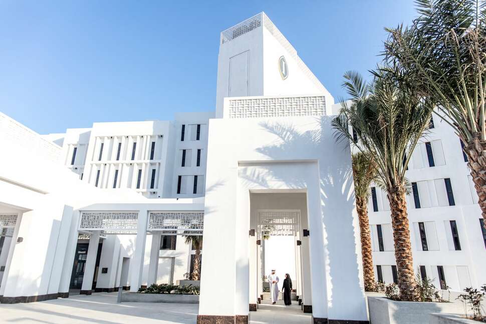 Een foto van de buitenkant van InterContinental Fujairah Resort