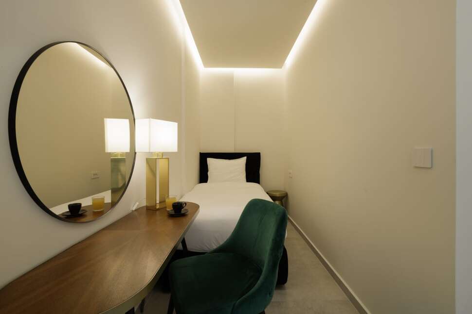 Ein Foto The Alley Hotel