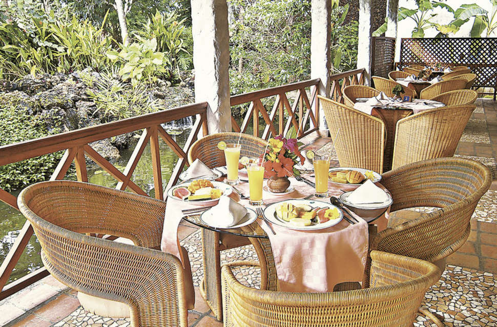 Een foto van Pinewood Beach Resort & Spa