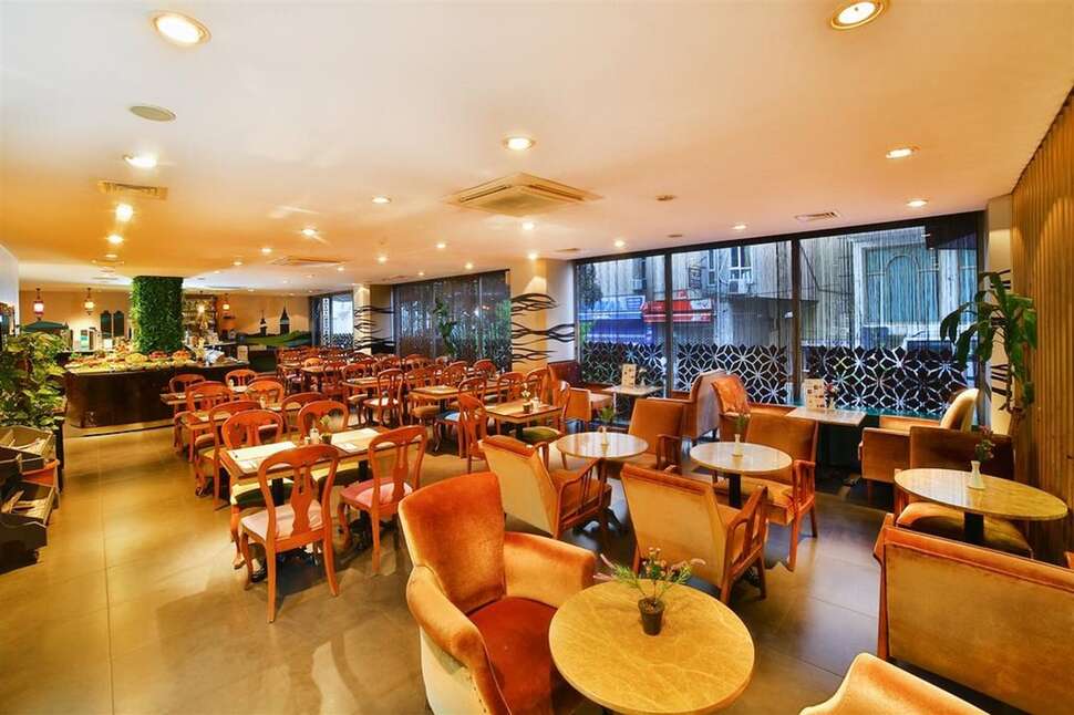 Een foto van All Seasons Hotel