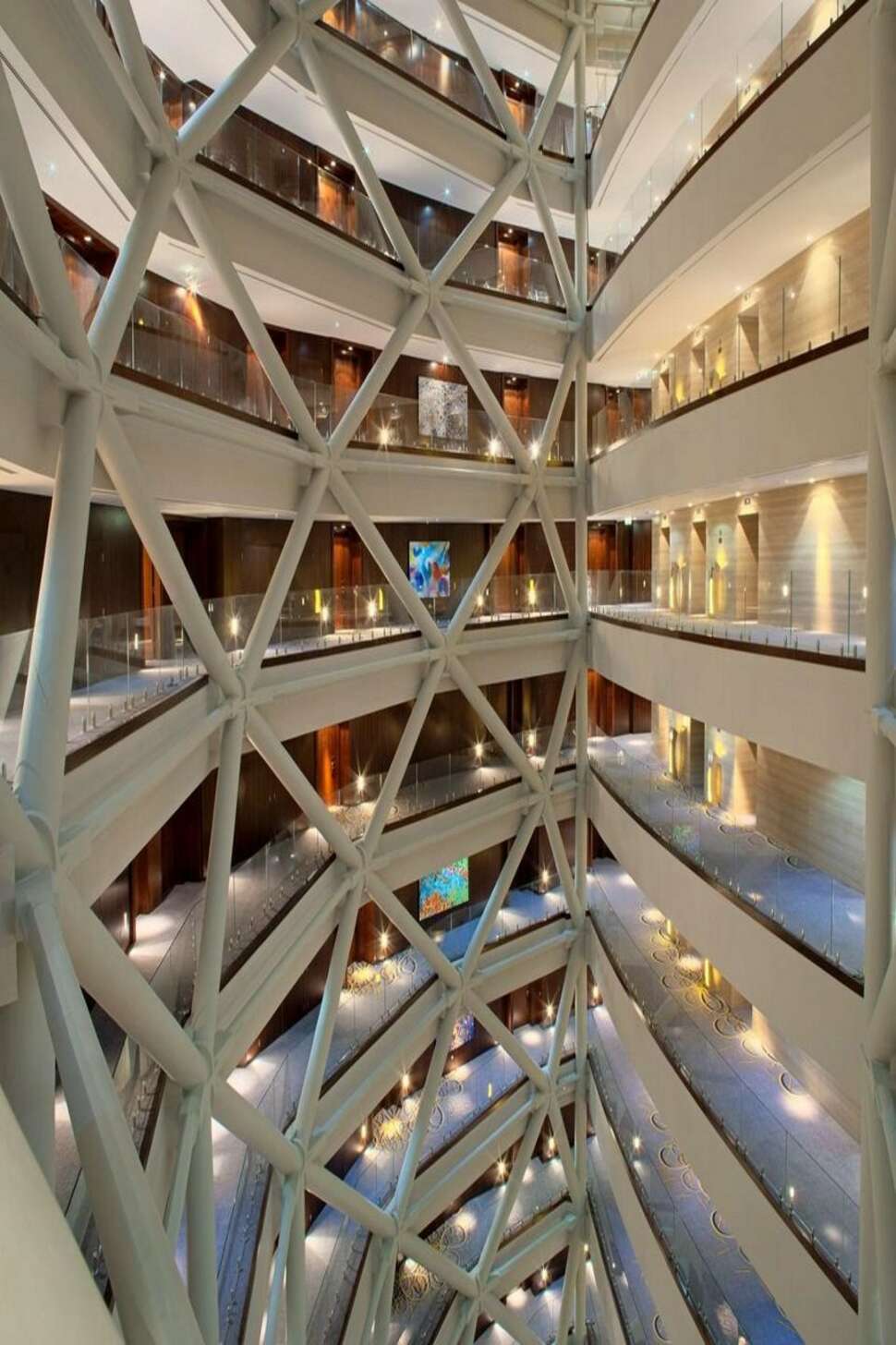 Ein Foto Andaz Capital Gate by Hyatt