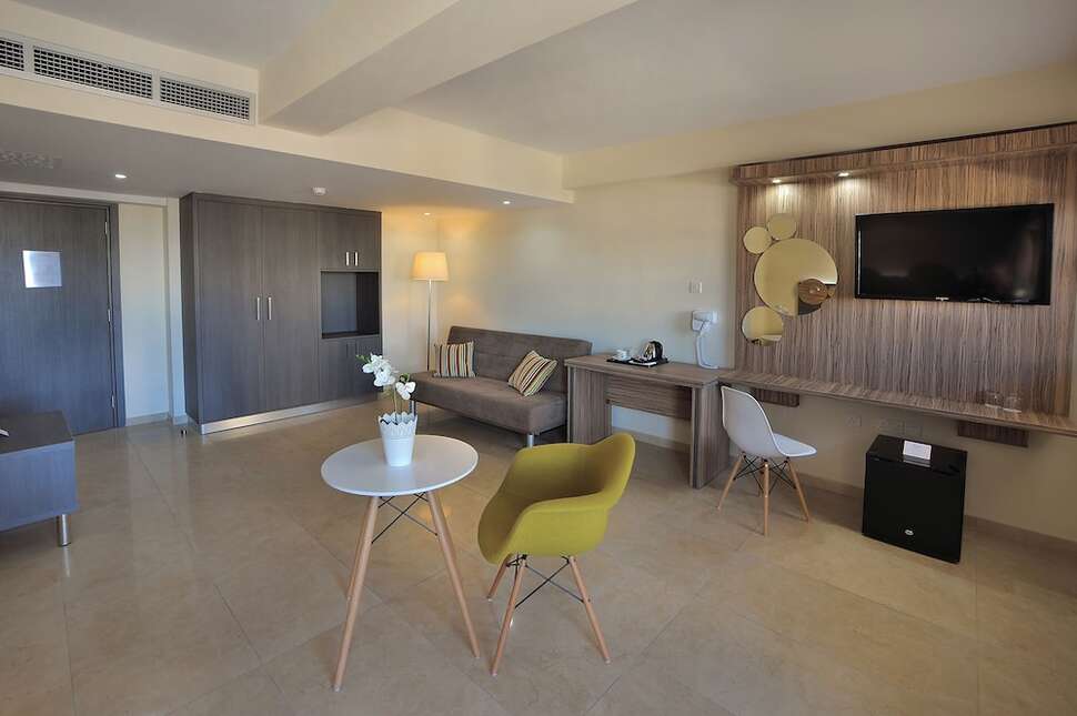 Ein Foto Hotel Nelia Beach