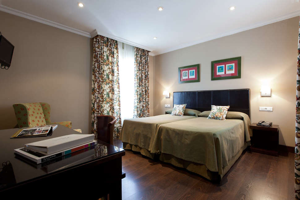 Ein Foto Hotel Moderno