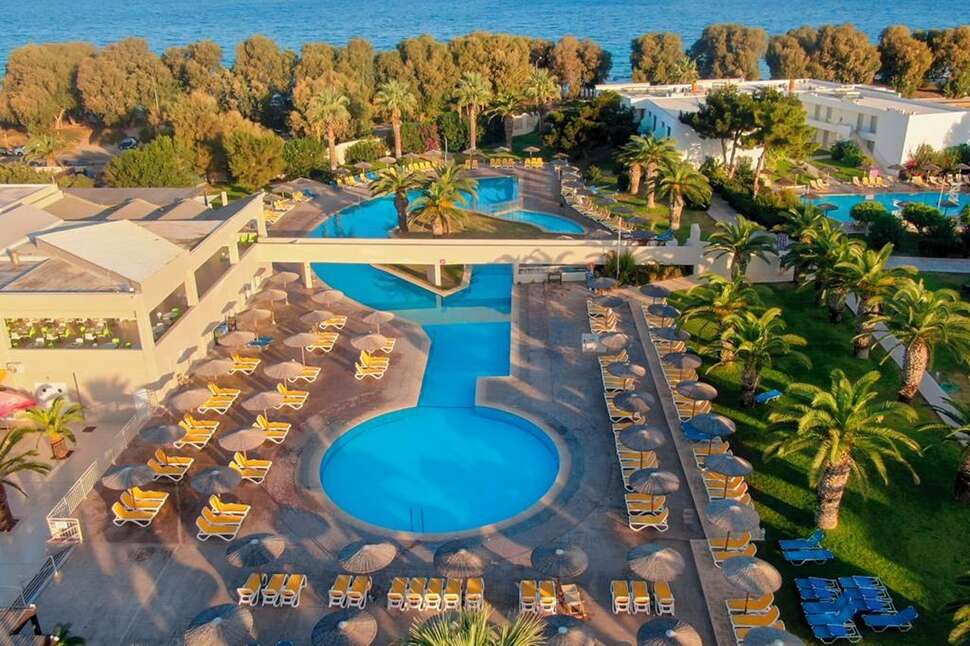Een foto van Akti Coast Club