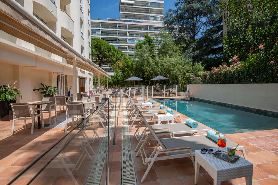 Ein Foto Le Cetai Cannes Beach Hotel