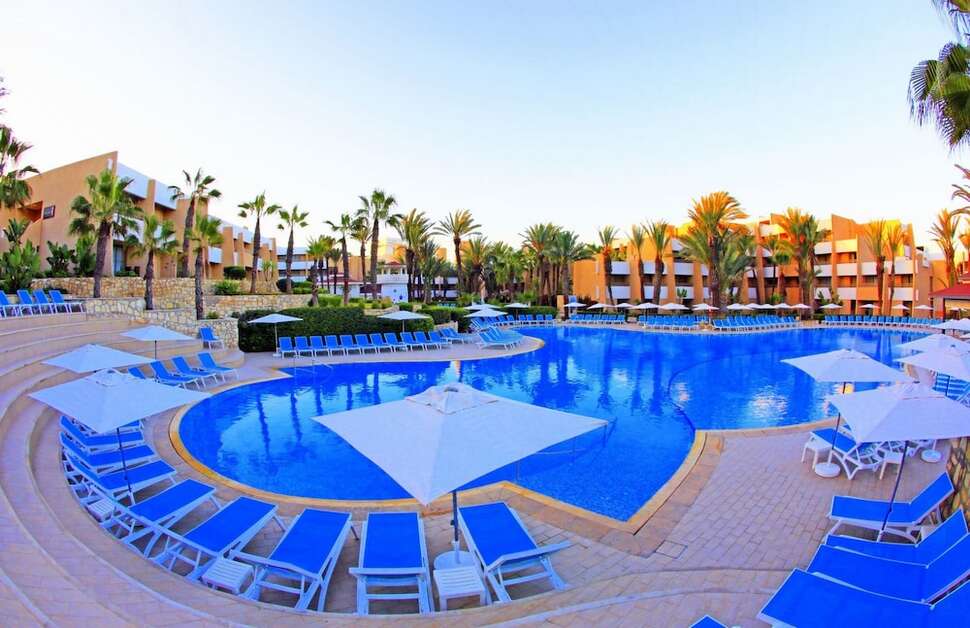 Een foto van het zwembad bij Dunes d'Or Ocean Club Agadir