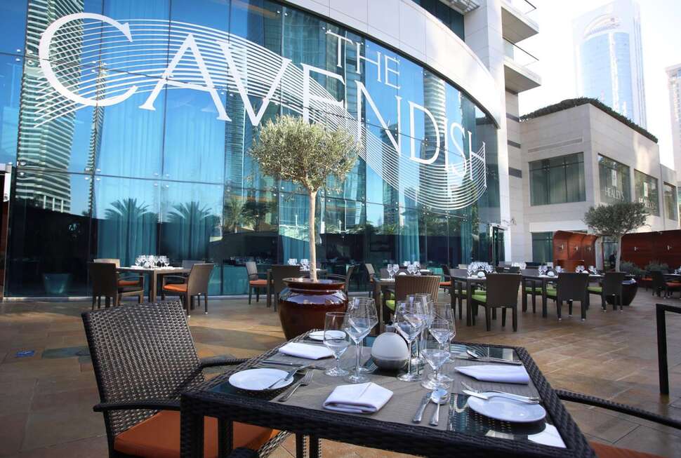 Een foto van het terras bij Bonnington Hotel Dubai