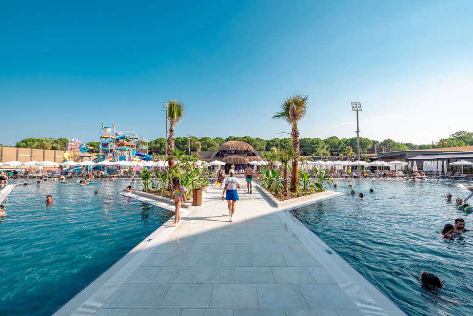 Een foto van het zwembad bij Hotel The X Belek