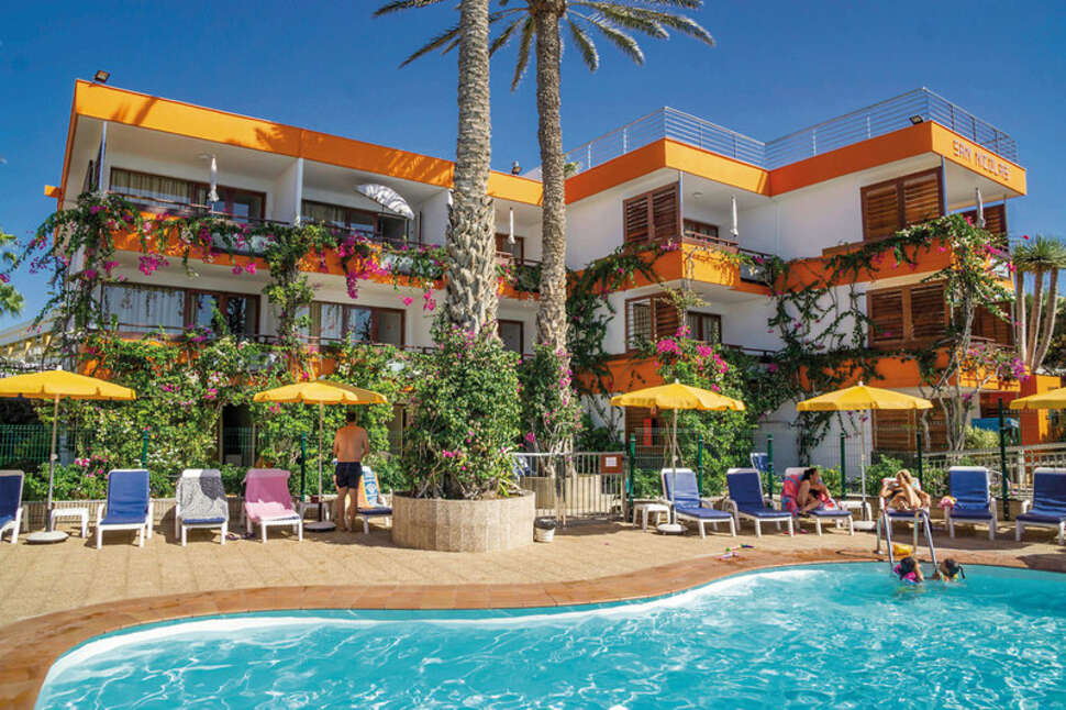 Ein Foto vom Pool im Apartments San Nicolas