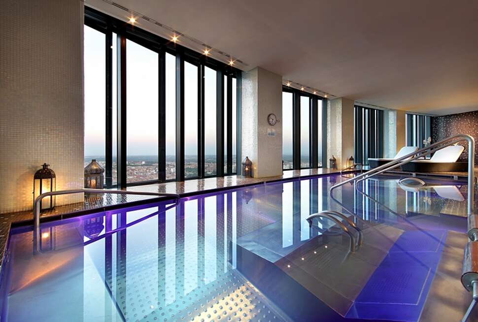 Een foto van Eurostars Madrid Tower Hotel