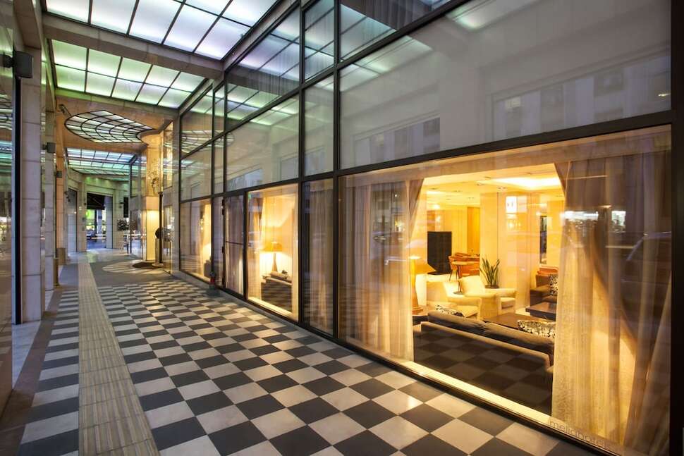 Ein Foto Melia Athens