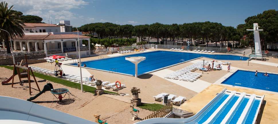 Een foto van het zwembad bij Cypsela Resort