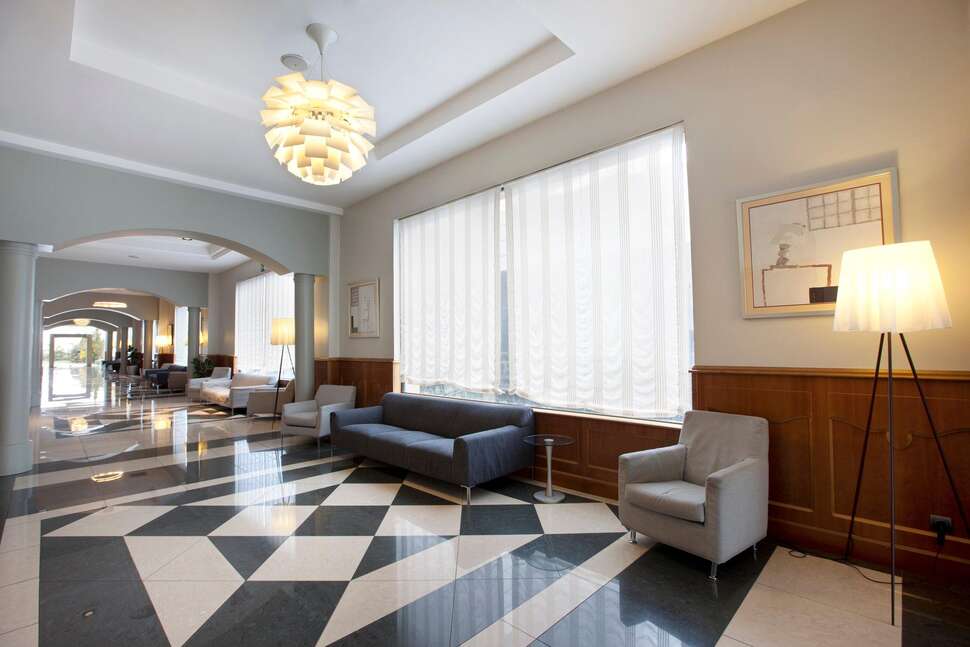 Een foto van het interieur van Elba Madrid Alcala