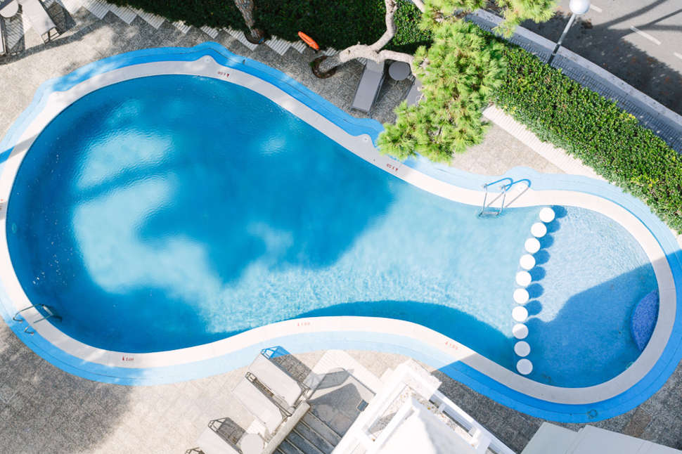 Ein Foto vom Pool im Golden Acqua Salou