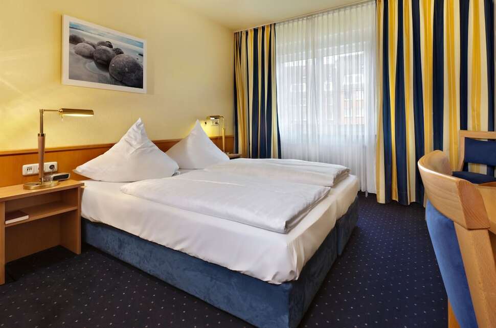 Een foto van Tryp by Wyndham Lubeck Aquamarin Hotel