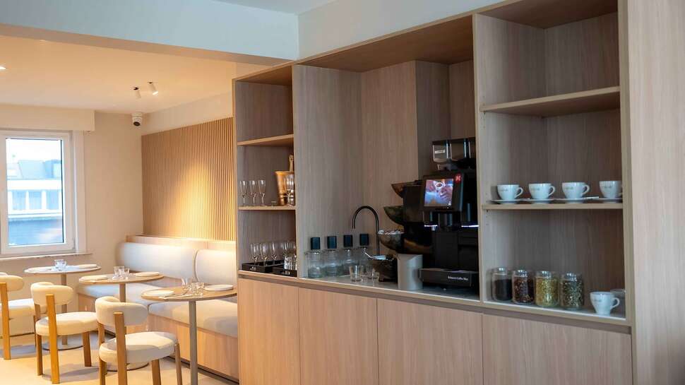 Een foto van The Cornr Seaview Hotel