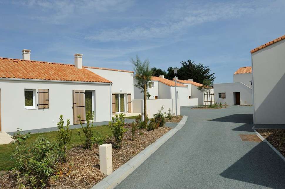 Een foto van de buitenkant van Residence Vacances Les Grands Rochers