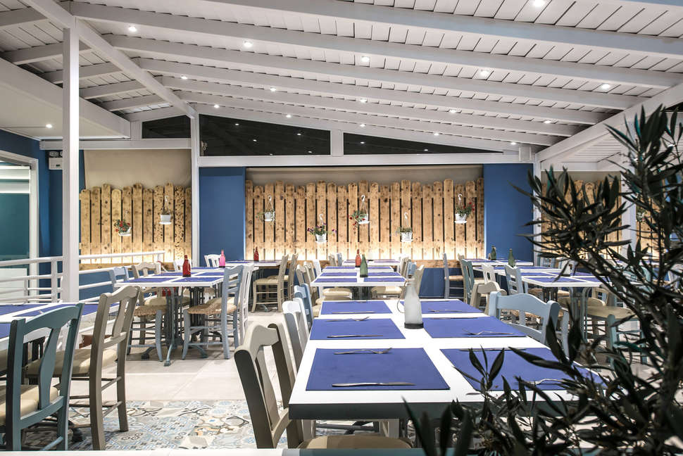 Een foto van de faciliteiten bij Stalis Hotel