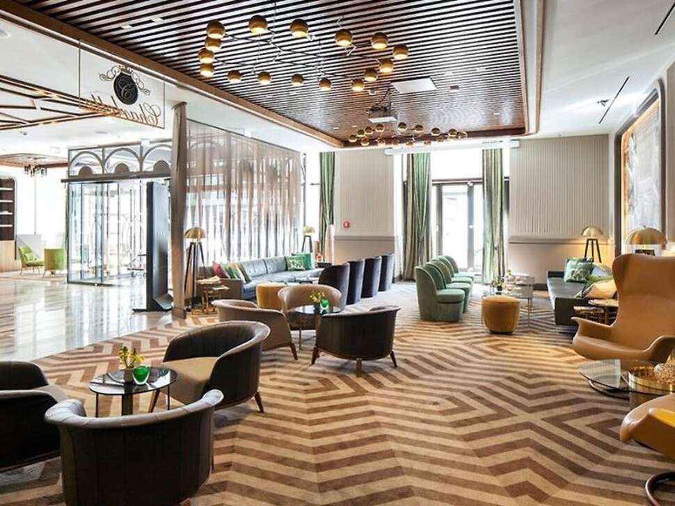Een foto van het interieur van Titanic Chaussee Berlin