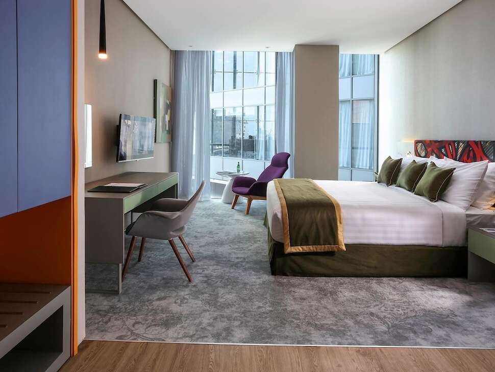 Ein Foto Ibis Styles Dubai Jumeira
