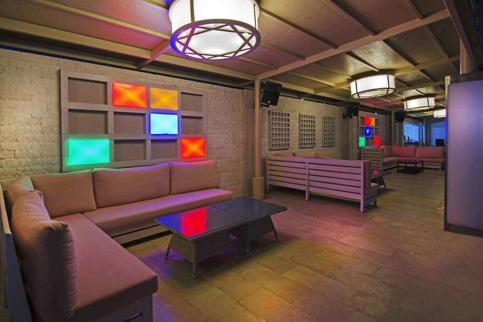Een foto van het interieur van Tusan Beach Resort