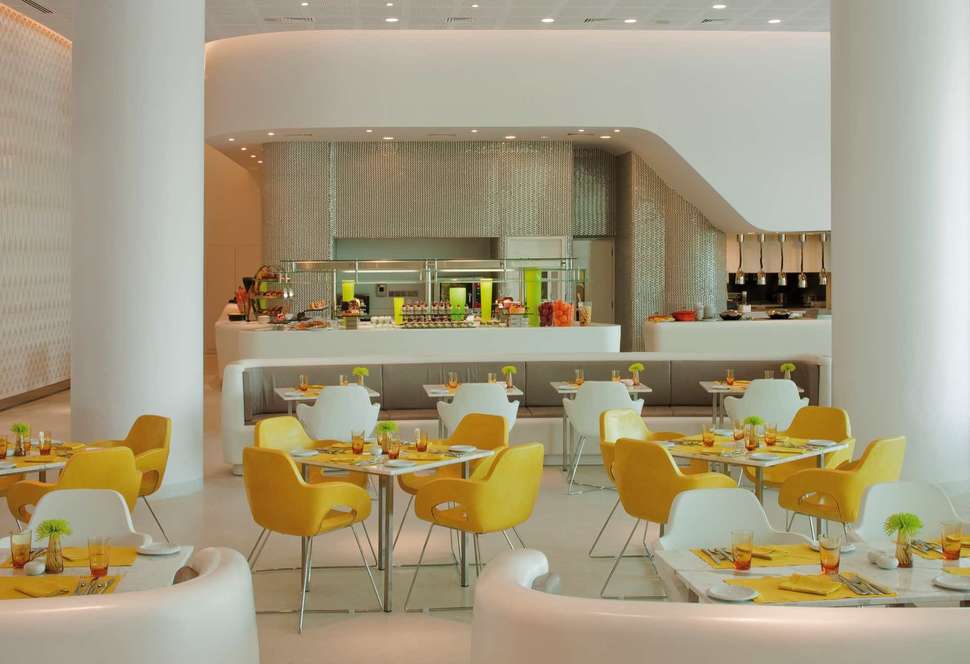 Een foto van W Abu Dhabi – Yas Island