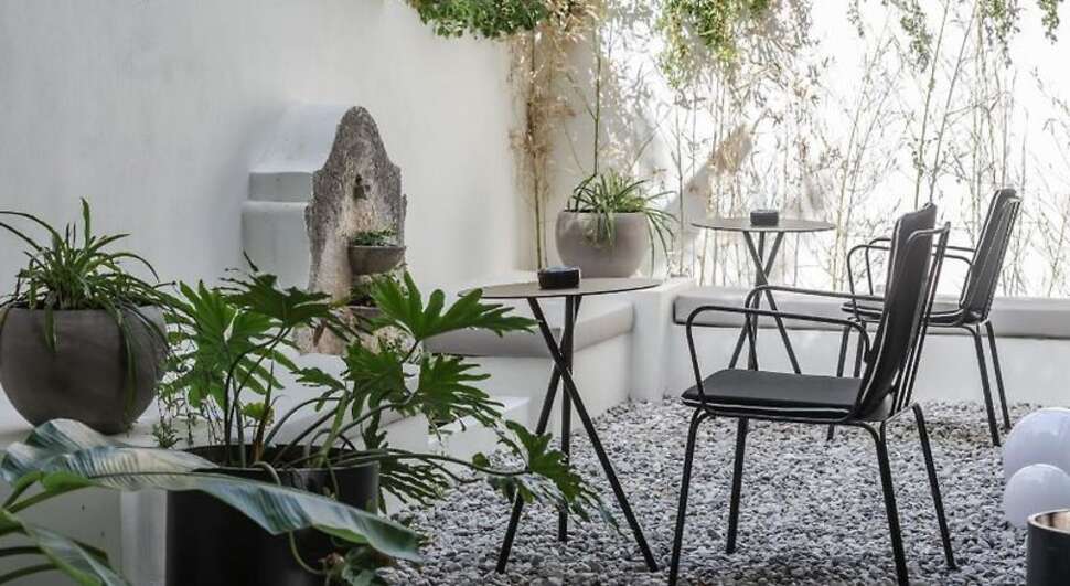 Ein Foto von der Terrasse im Bitzaro Hotel