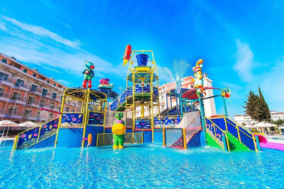 Een foto van het zwembad bij Innvista Hotel Belek