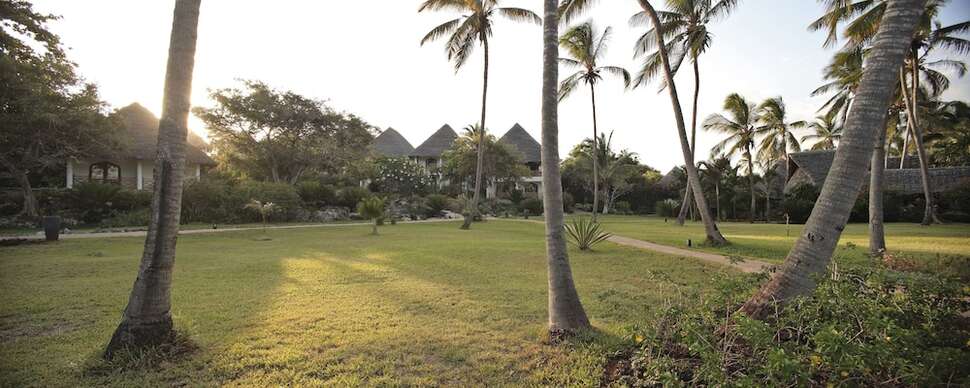 Ein Foto Bluebay Beach Resort & Spa