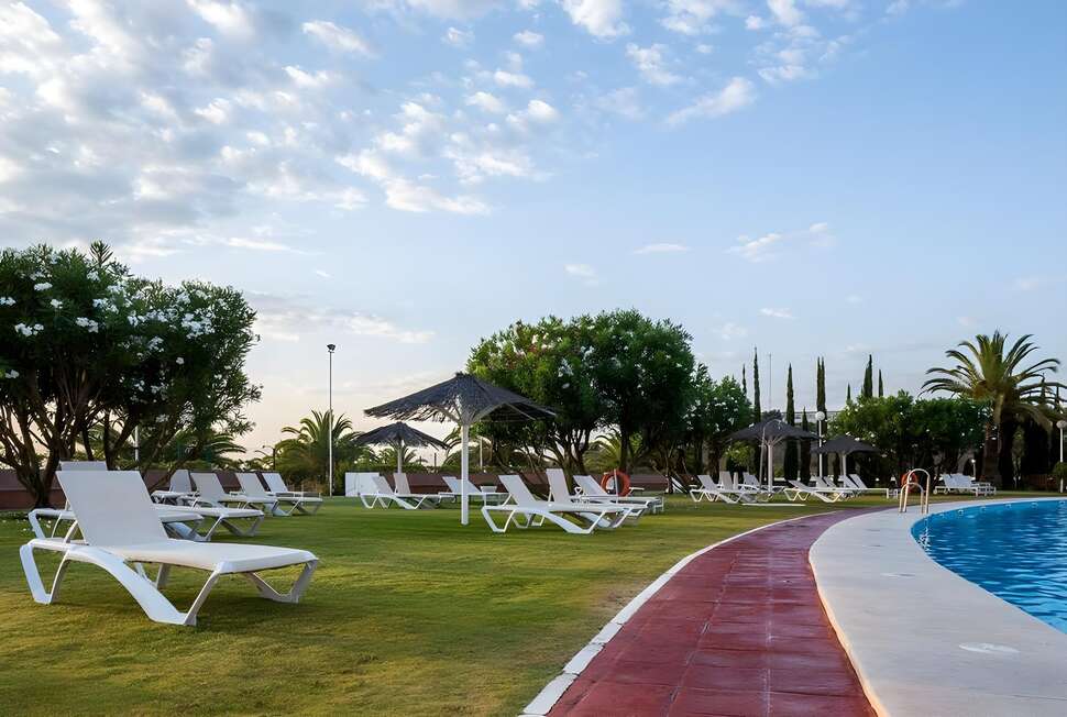 Een foto van Hotel Ilunion Alcora Sevilla