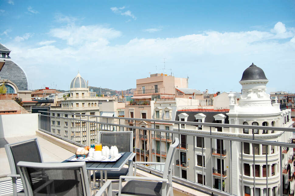 Ein Foto von der Terrasse im Abba Hotel Balmoral