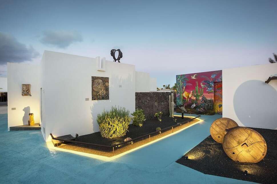 Een foto van de buitenkant van Nautilus Lanzarote